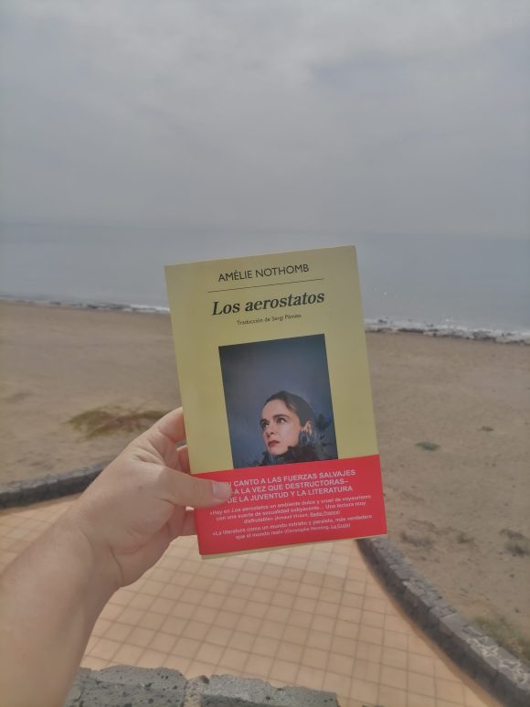 Los aerostatos de Amélie Nothomb